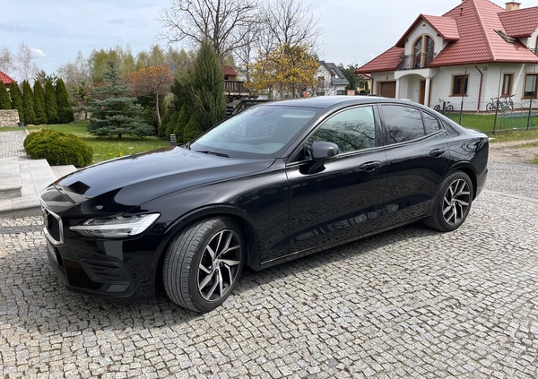Volvo S60 cena 109000 przebieg: 92000, rok produkcji 2019 z Rzeszów małe 79